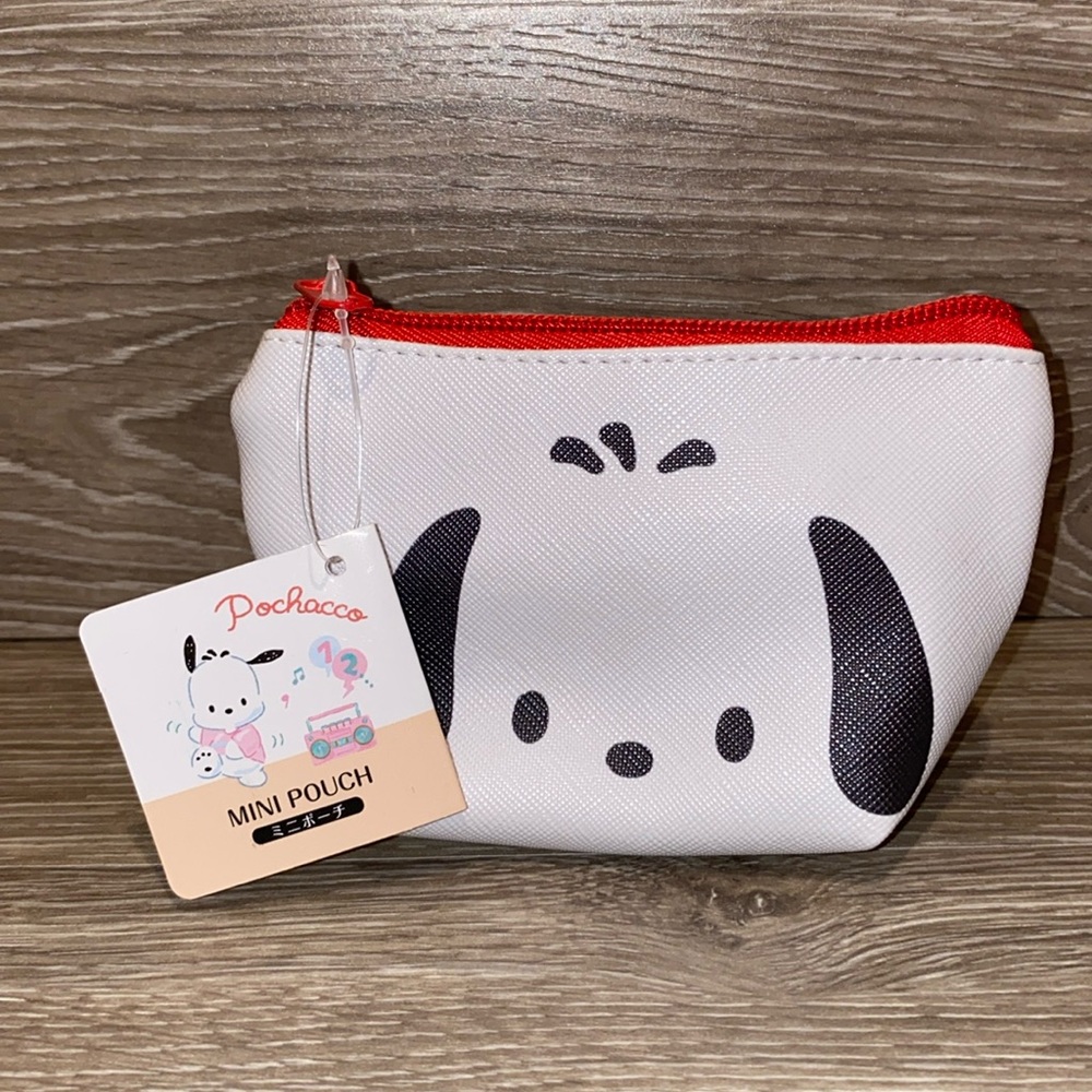 🆕 Daiso Sanrio Pochacco Mini Pouch